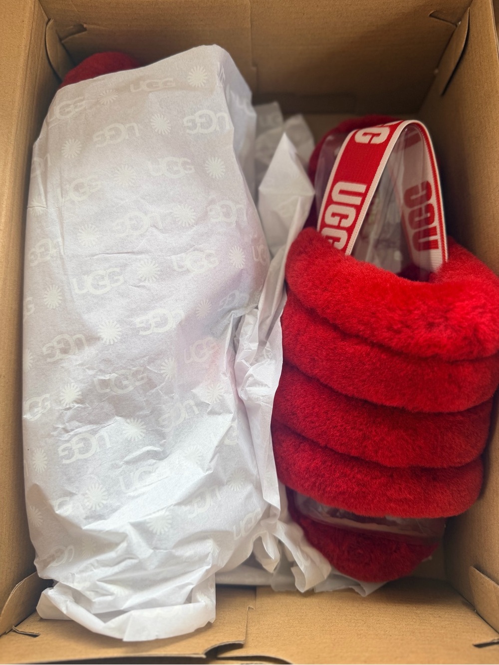 UGG Women's Red Fluffy Slippers